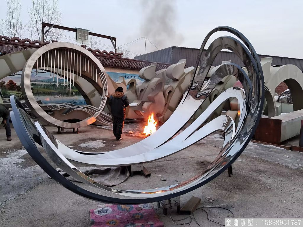 城市不銹鋼雕塑圖片 景觀不銹鋼雕塑案例7